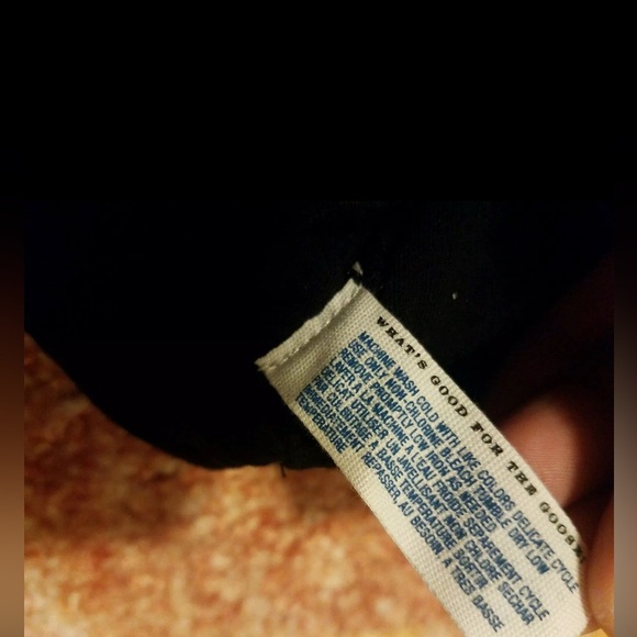 Really flattering! Anthropologie Leifsdottir Black Ruffled Ruched Skirt Sz 8 - Picture 5 of 7